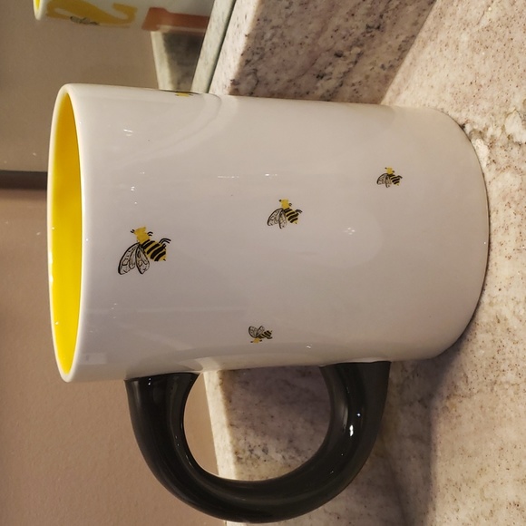 GIANT CRACKER BARREL SAVE THE BEES Planter Mug - Picture 6 of 10